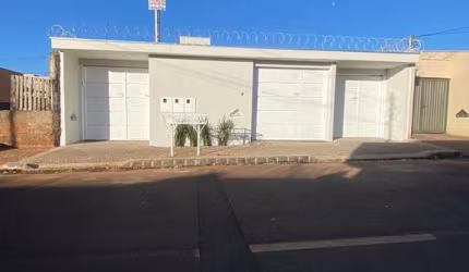 Imperdível Casa à Venda em Uberlândia-MG, Jardim Brasília: 2 Quartos, 1 Suíte, 2 Banheiros, 2 Vagas, 60m². Confira!