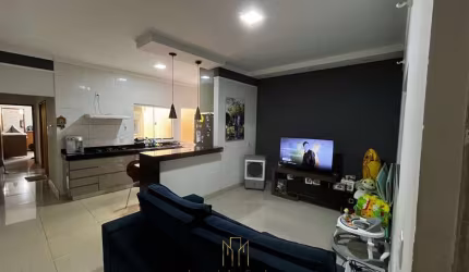 Imperdível oportunidade: Casa à venda em Uberlândia-MG, bairro Jardim Europa, 2 quartos, 1 suíte, 1 sala, 2 banheiros, 1 vaga, 75m². Venha conferir!