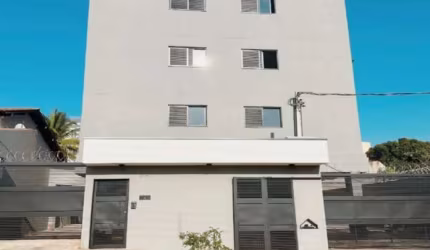 Apartamento à venda em Uberlândia-MG, bairro Tubalina: 2 quartos, 1 suíte, 2 salas, 2 banheiros, 1 vaga de garagem - 61,72m².