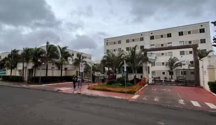 Apartamento à venda em Uberlândia-MG, bairro Shopping Park: 2 quartos, 1 sala, 1 banheiro, 1 vaga de garagem, 41,00 m².