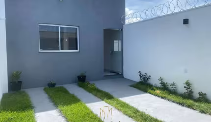 Imperdível! Casa à venda em Uberlândia-MG, no bairro Laranjeiras - 2 quartos, 1 suíte, 2 banheiros.