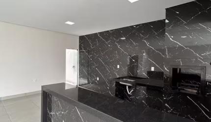 Casa à venda em Uberlândia-MG, bairro Granada: 3 quartos, 1 suíte, 1 sala, 3 banheiros, 6 vagas, 200m² de área. Confira!