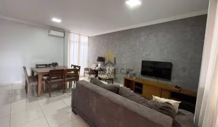 Casa em Condomínio com 3 dormitórios, 1 suíte