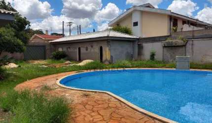 CASA COMERCIAL - Ribeirânia