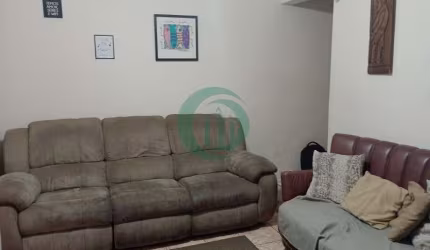 Venha conhecer esta incrível Casa Térrea no Jardim Silvana, onde o conforto e praticidade se encontram!
