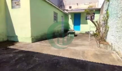 Salão comercial na privilegiada Vila Helena!