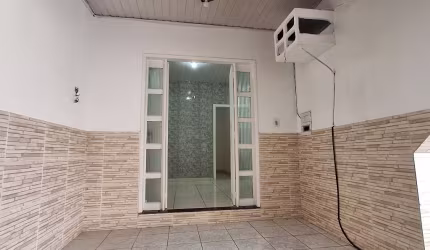 Casa em Residencial no Pq Dez a Venda