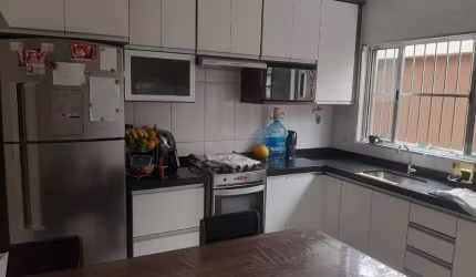 Excelente Casa 3 dormitórios