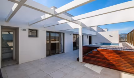 Cobertura dúplex 4 quartos a venda Ilha Pura