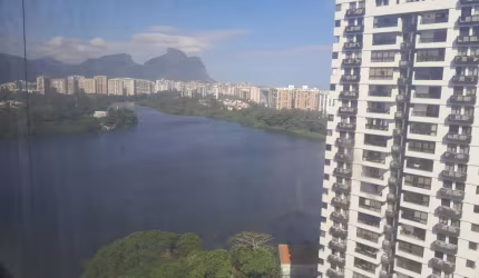Lindo apartamento a venda Alfa Barra com Vista Mar e Lagoa.