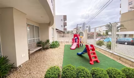 Apartamento Mobiliado 3 Dormitórios e 2 Vagas na Vila Nova!