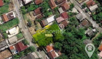 Terreno 634m2 à Venda na Velha!