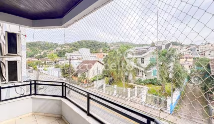 Apartamento Amplo com 3 Dormitórios sendo 1 Suíte no Garcia!