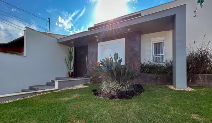 Casa Alto Padrão 2 Dormitórios na Itoupava Norte!
