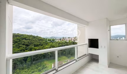 Apartamento com 3 Dormitórios na Escola Agrícola!