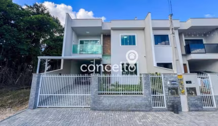 Casa com 3 Dormitórios Semimobiliada na Nova Esperança!