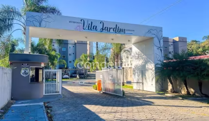 Apartamento Semimobiliado com 2 Dormitórios na Itoupavazinha!