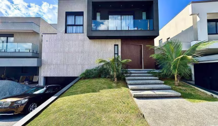 Exclusividade e Sofisticação: Casa de Alto Padrão no Condomínio São Paulo II – Granja Viana
