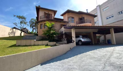 Casa na Granja Viana com 4 dormitórios à venda, 450 m² por R$ 1.930.000 - Jardim Passárgada I - Cotia/SP