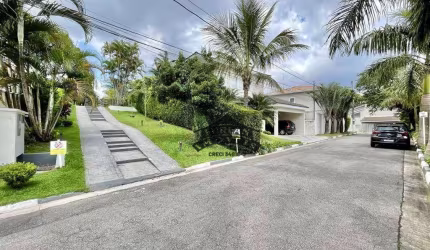 Casa na Granja Viana com 4 dormitórios à venda, 287 m² por R$ 2.050.000 - Granja Viana -