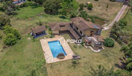 Chácara com 4 dormitórios à venda, 2500 m² por R$ 1.100.000,00 - Jardim Estância Brasil - Atibaia/SP