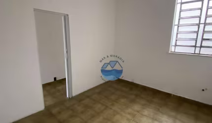 VENDO / ALUGO CASA SOBREPOSTA BAIXA - GONZAGA – 284m² - COM EDÍCULA