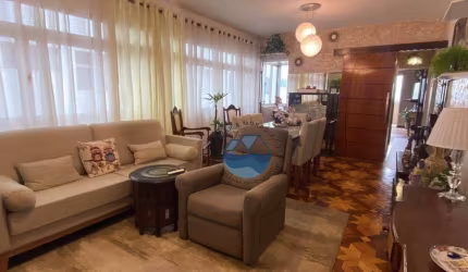 OPORTUNIDADE - BELO APARTAMENTO - FRENTE PRAIA – 2 DORMITÓRIOS COM VARANDA – 450MIL101M² - 1 VAGA