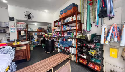 Ponto à venda, 79 m² por R$ 200.000,00 - Encruzilhada - Santos/SP