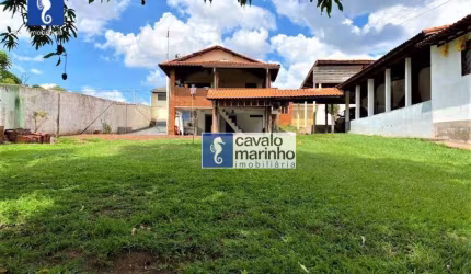 Chácara com 4 dormitórios à venda, 2600 m² por R$ 450.000,00 - Centro - Serra Azul/SP