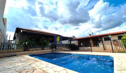 Casa com 3 dormitórios à venda, 236 m² por R$ 855.000,00 - Lagoinha - Ribeirão Preto/SP
