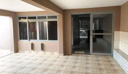 Casa com 3 dormitórios à venda, 156 m² por R$ 320.000,00 - Jardim Brasil - São Simão/SP