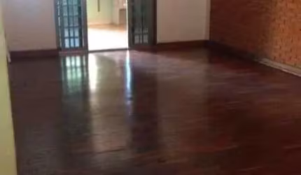 Casa com 3 dormitórios à venda, 275 m² por R$ 580.000,00 - Centro - Cravinhos/SP