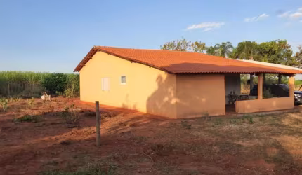 Chácara com 2 dormitórios à venda, 2000 m² por R$ 350.000,00 - Rural - Guatapará/SP
