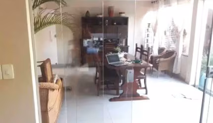 Casa com 3 dormitórios à venda, 163 m² por R$ 460.000,00 - Parque dos Bandeirantes - Ribeirão Preto/SP