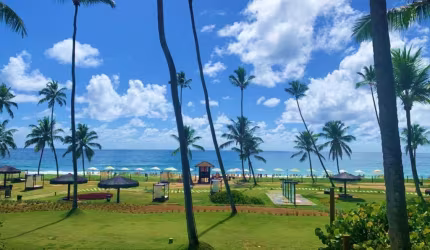 Excelente Bangalô mobiliado localizado na praia de Muro Alto, com 240,00m² de área útil