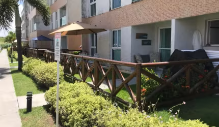 Apartamento em Muro Alto com 2 quartos