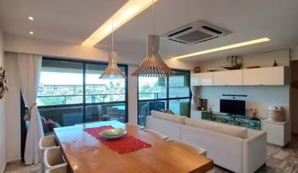 Excelente apartamento mobiliado localizado na praia de Muro Alto com 148m² de área útil.