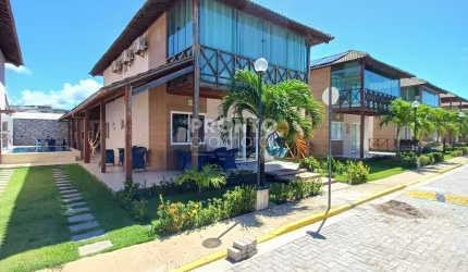 Excelente casa mobiliada duplex em condomínio localizado em Carneiros