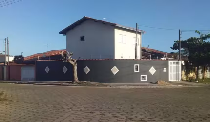 Casa para Venda em Itanhaém, Jardim Grandesp, 3 dormitórios, 1 suíte, 2 banheiros, 2 vagas