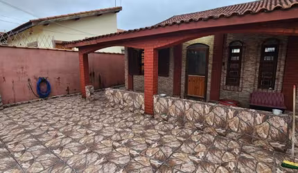 Casa para Venda em Itanhaém, Tupy, 3 dormitórios, 1 suíte, 1 banheiro, 3 vagas