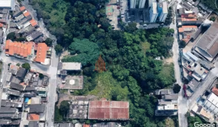Terreno 6485m² à Venda em Itaquera