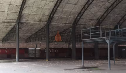 Galpão Comercial na Aricanduva com 6714m² para Locação