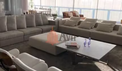 Apartamento 374m² com 4 suítes à Venda no Tatuapé