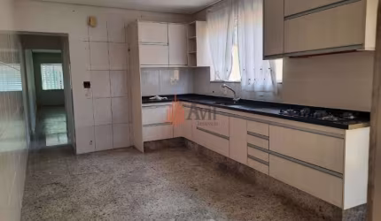 Casa á venda no Tatuapé com 2 dormitórios