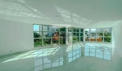 Apartamento 260m² com 4 quartos, 3 suítes à Venda na Mooca