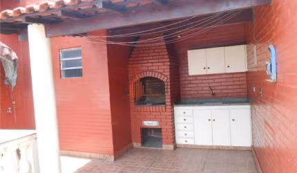 Excelente Sobrado na VILA EMA, localização ideal, próximo ao Metrô