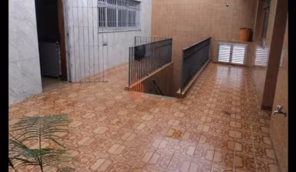 Casa na Mooca com 350m³ a Venda