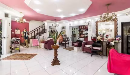 Loja Comercial para Locação na Vila Santo Estevão com 290m²