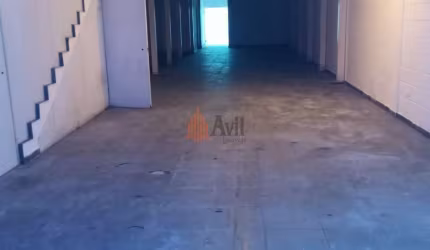 Salão Comercial a Venda na Mooca com 695m²