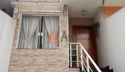 Sobrado a Venda na Chácara Santo Antônio com 115m²